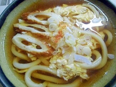 ちくわのダシで卵うどん・そば